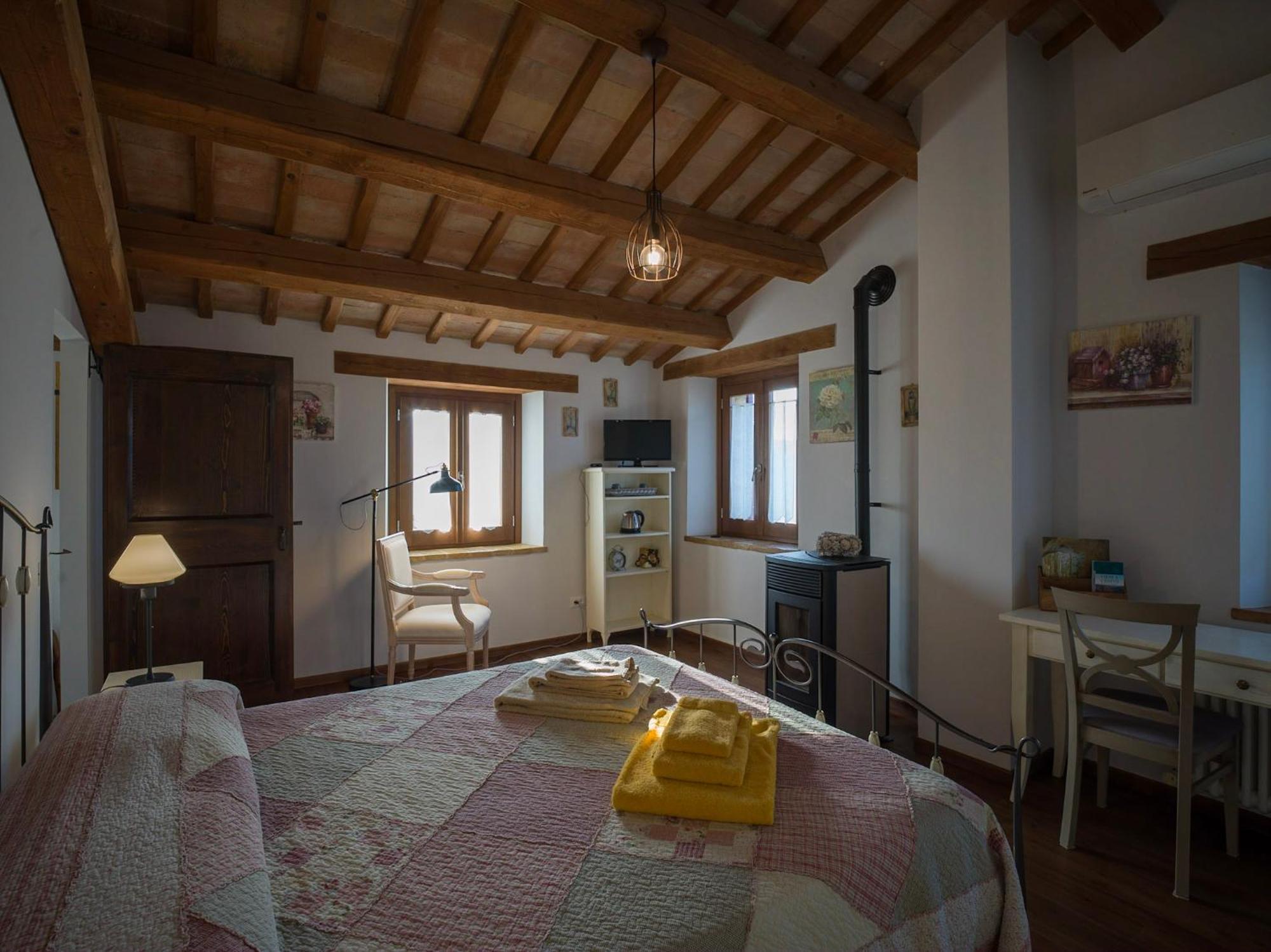 Bed and Breakfast Quelli del Picchio Cupramontana Esterno foto